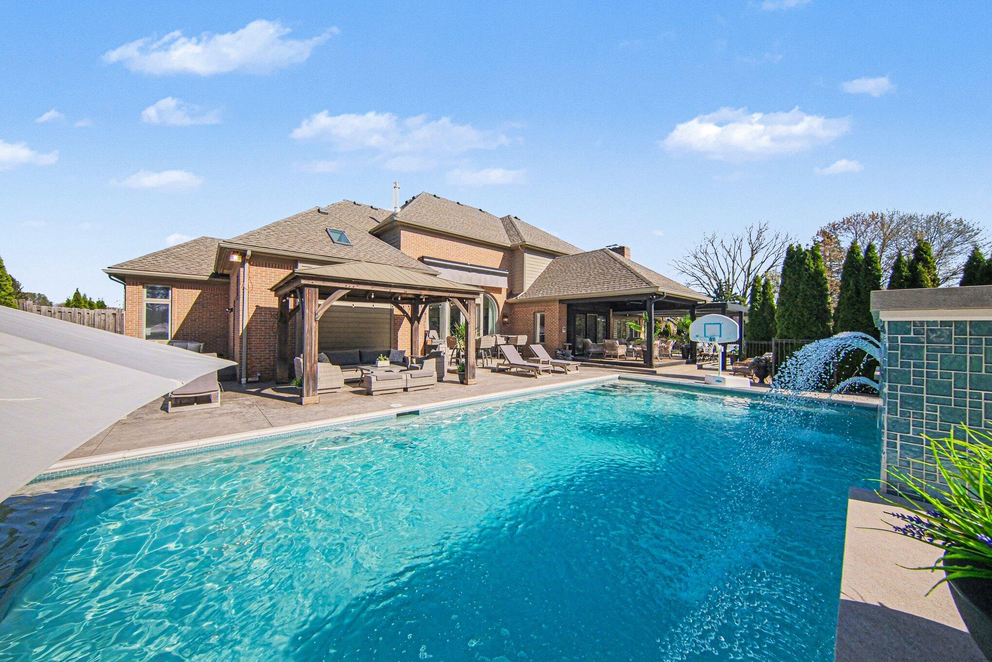 5050 Village Road Saline, MI 48176 - Photo 9 of 168 133_file_5540