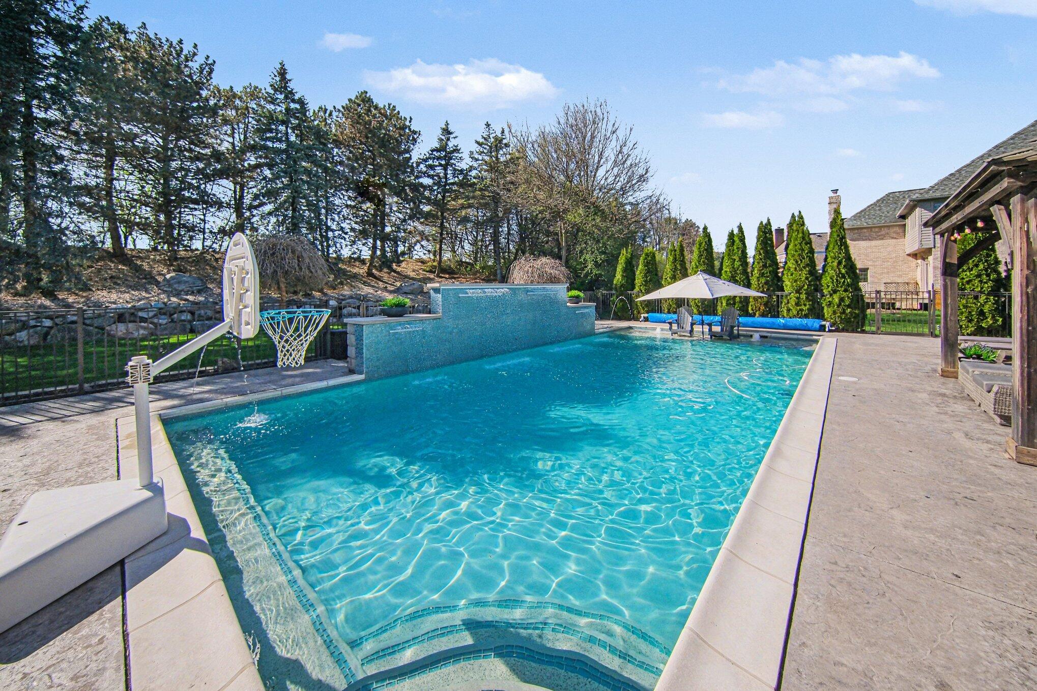 5050 Village Road Saline, MI 48176 - Photo 10 of 168 134_file_4040
