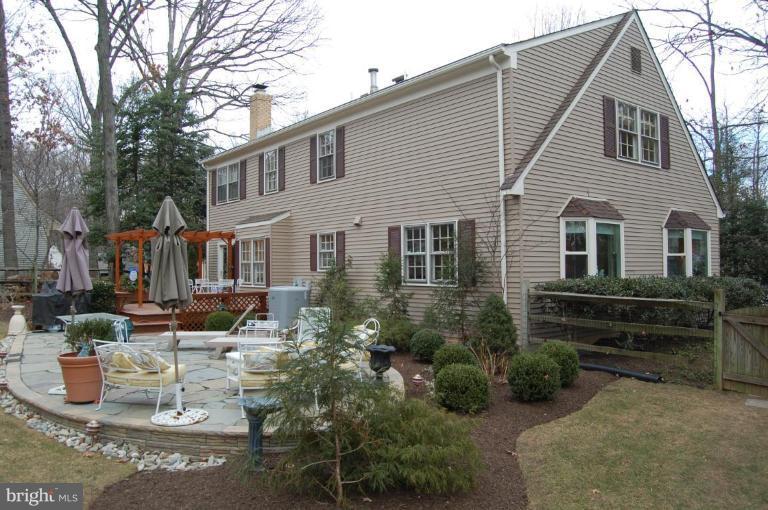 11481 Bingham Terrace Reston, VA 20191 - Photo 19 of 30 Exterior #5