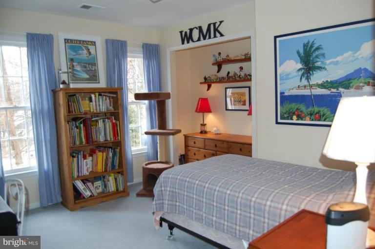 11481 Bingham Terrace Reston, VA 20191 - Photo 25 of 30 Bedroom #2