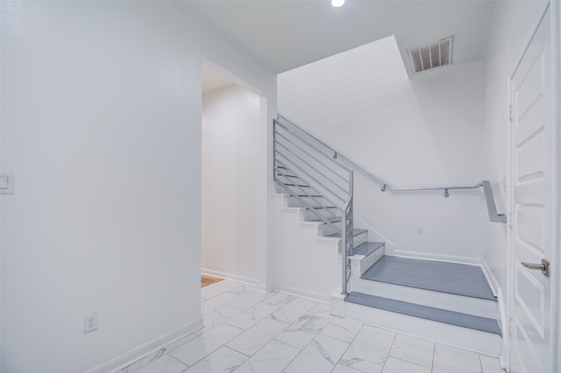 7803 Tierwester Street Houston, TX 77021 - Photo 6 of 47