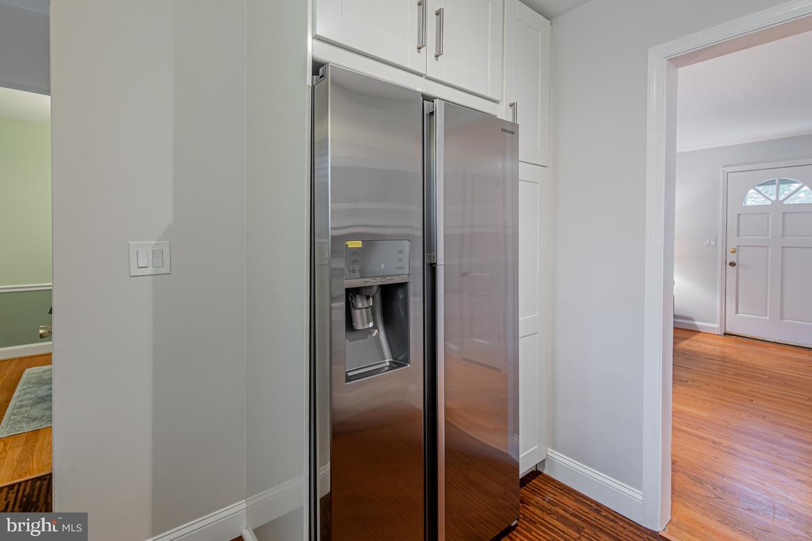 10109 Portland Road Silver Spring, MD 20901 - Photo 11 of 33