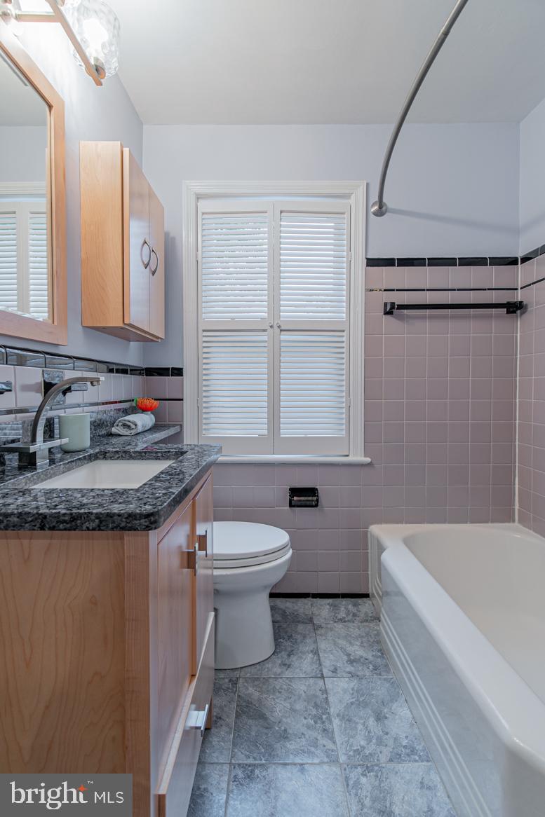 10109 Portland Road Silver Spring, MD 20901 - Photo 17 of 33