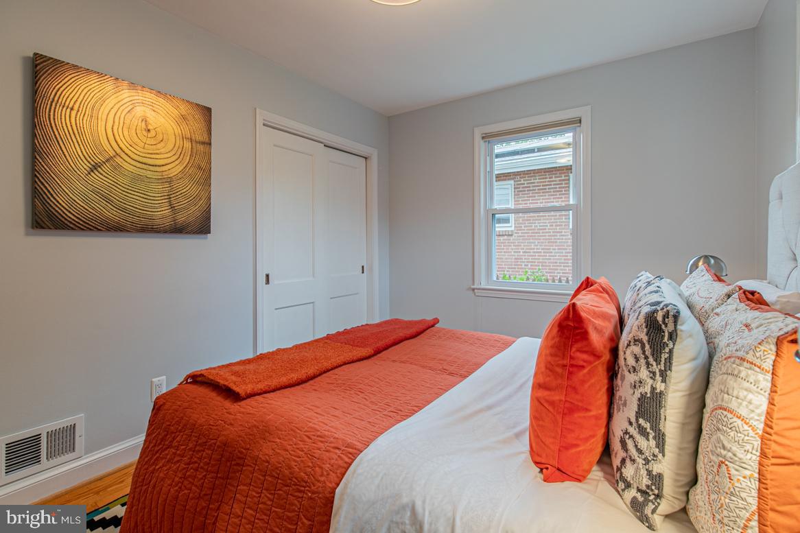 10109 Portland Road Silver Spring, MD 20901 - Photo 19 of 33