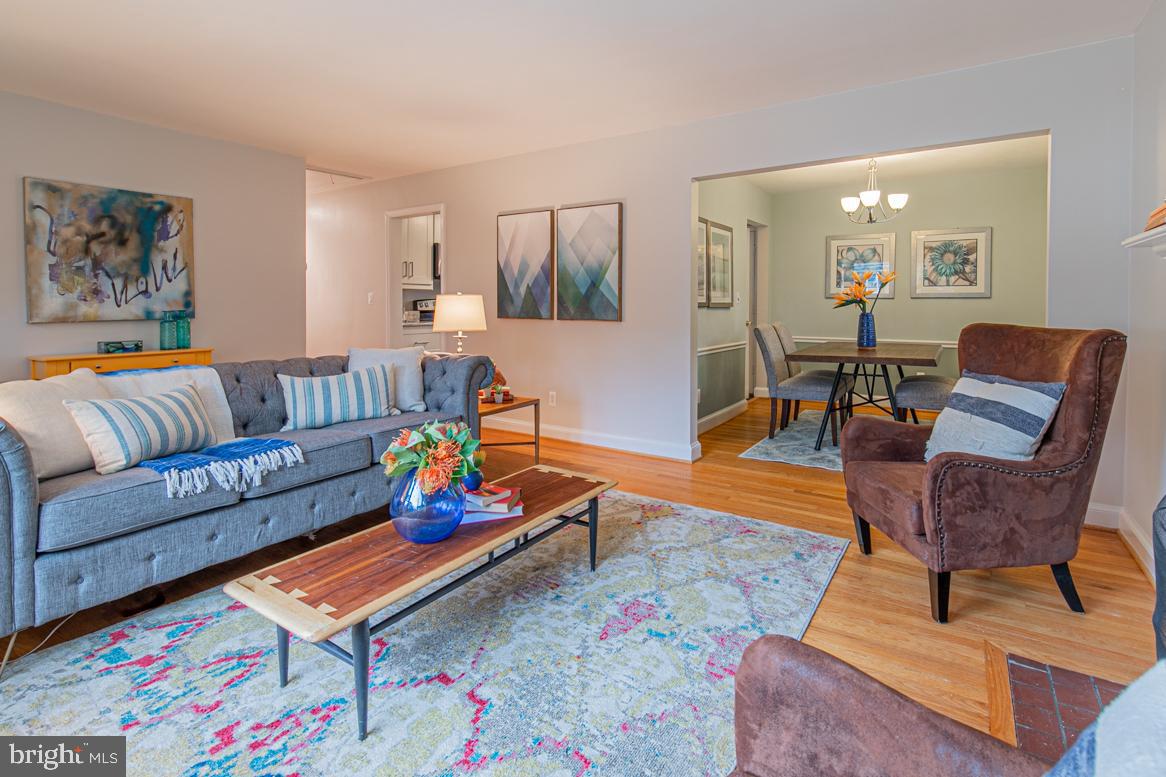 10109 Portland Road Silver Spring, MD 20901 - Photo 5 of 33
