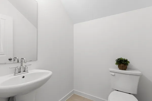 $2,100 | 120 Hartson Drive, Taylor, TX 76574