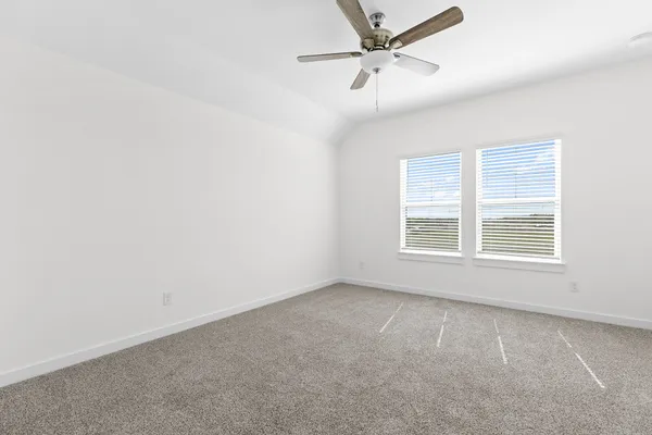 $2,100 | 120 Hartson Drive, Taylor, TX 76574