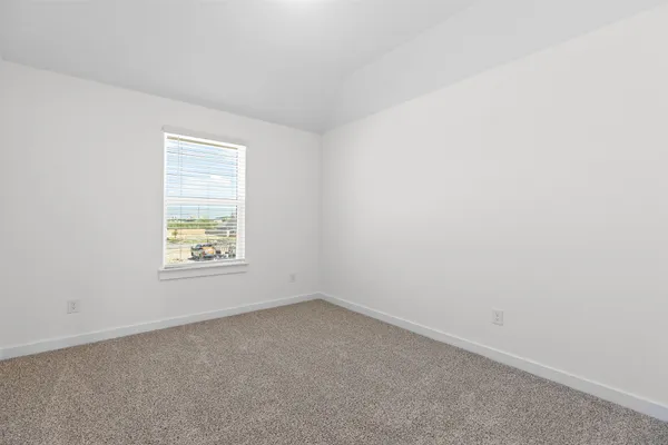 $2,100 | 120 Hartson Drive, Taylor, TX 76574