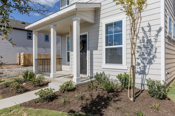 $2,100 | 120 Hartson Drive, Taylor, TX 76574