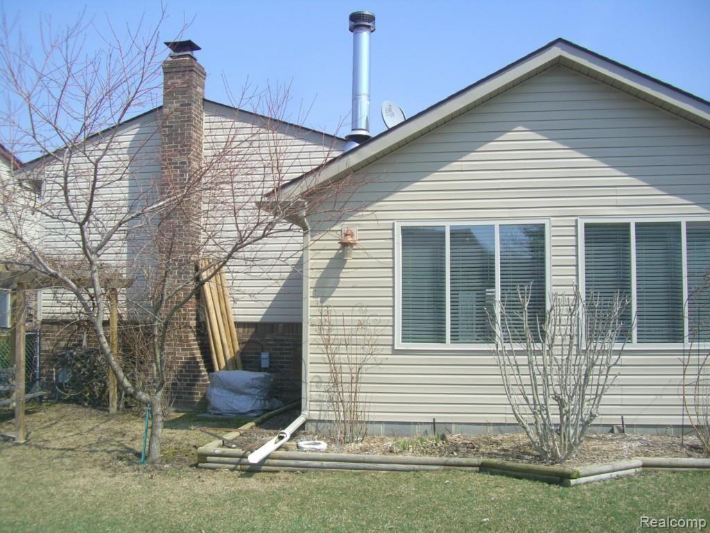 6895 Longwood Road Canton, MI 48187 - Photo 21 of 24 Rear View