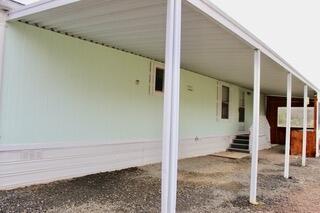 218 Long Branch Road, Unit D Eagle Point, OR 97524 - Photo 4 of 10 Must be moved at close of transaction