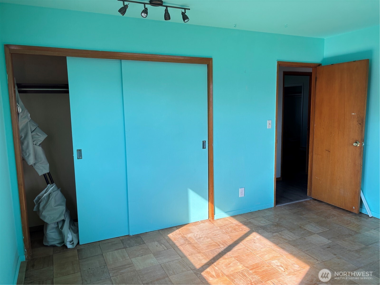 9008 Bong Loop, Unit B Moses Lake, WA 98837 - Photo 9 of 27