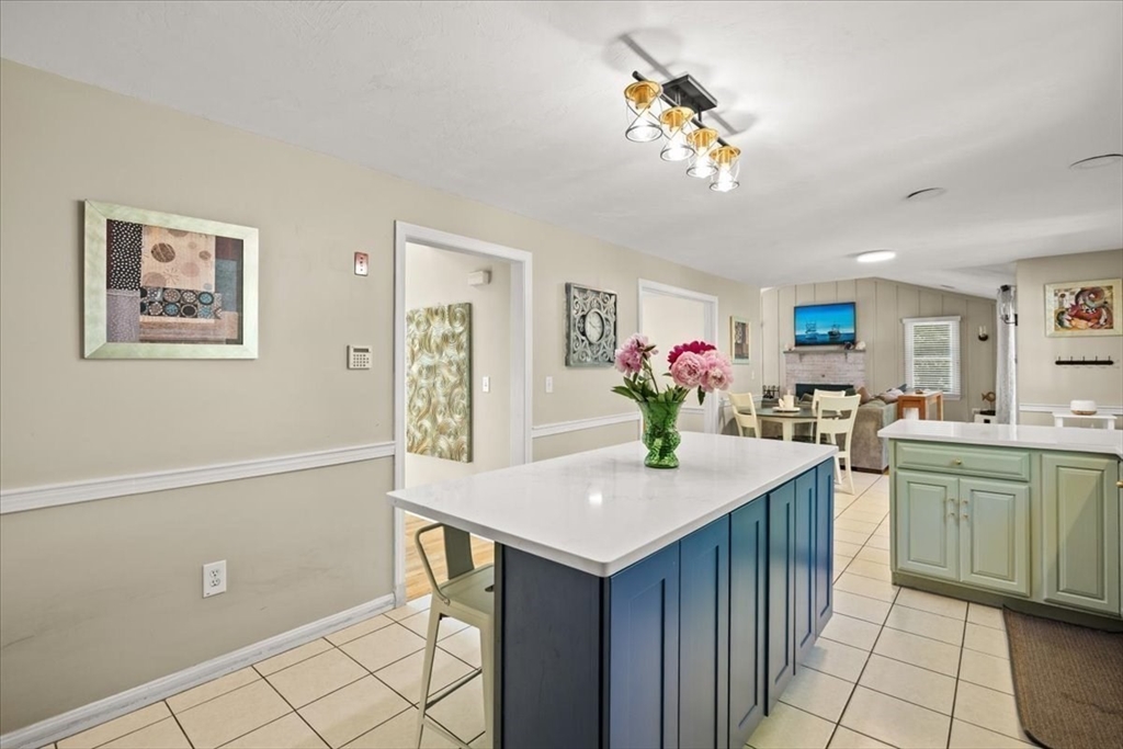 136 Paradise Lane Rochester, MA 02770 - Photo 10 of 40