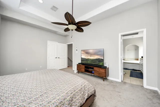 $2,975 | 584 Bomar Street, Houston, TX 77006