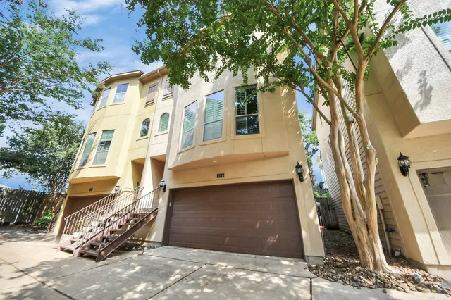 $2,975 | 584 Bomar Street, Houston, TX 77006