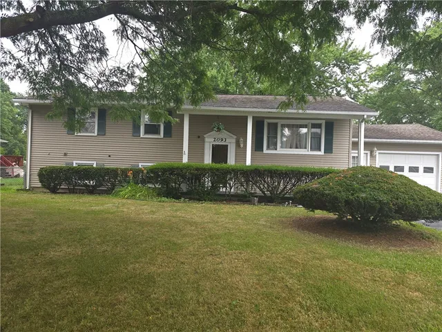 $2,600 | 2093 Lehigh Station Road, Henrietta, NY 14534