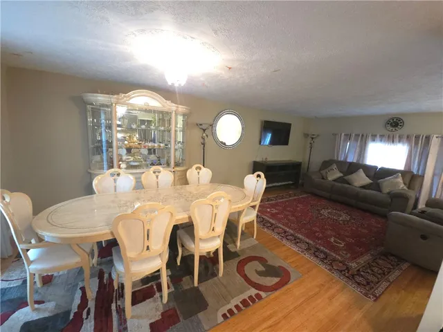 $2,600 | 2093 Lehigh Station Road, Henrietta, NY 14534