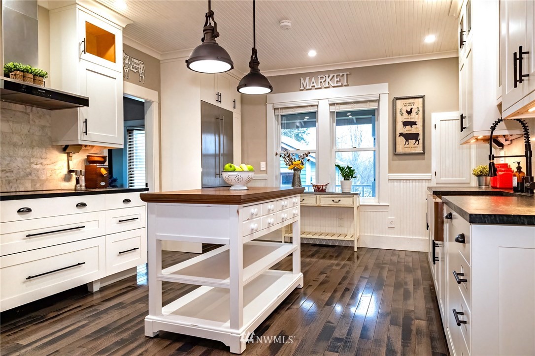 8718 Van Decar Road Southeast Port Orchard, WA 98367 - Photo 22 of 40 Gallery Image 22