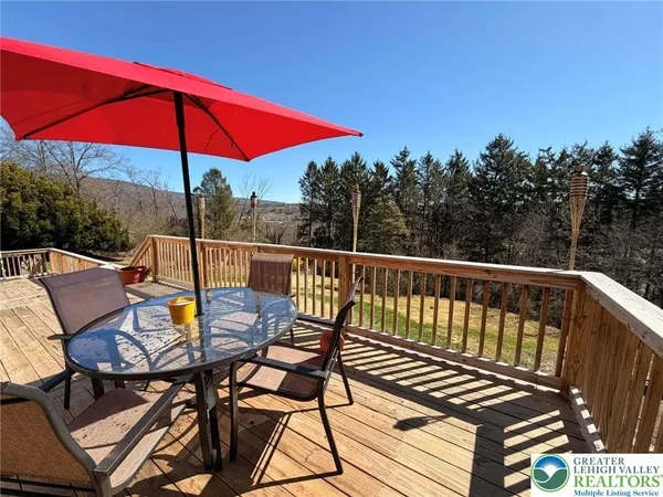 $3,200 | 1170 Oakhurst Drive, Slatington, PA 18080