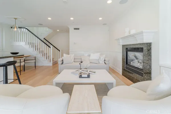 $11,500 | 3731 4th Avenue, Corona del Mar, CA 92625