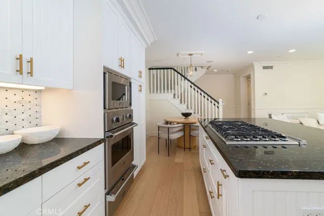 $10,500 | 3731 4th Avenue, Corona del Mar, CA 92625