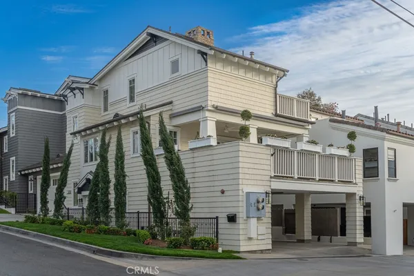 $11,500 | 3731 4th Avenue, Corona del Mar, CA 92625