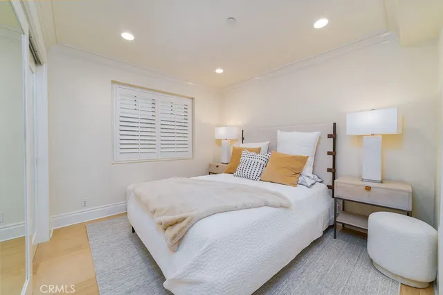 $10,500 | 3731 4th Avenue, Corona del Mar, CA 92625