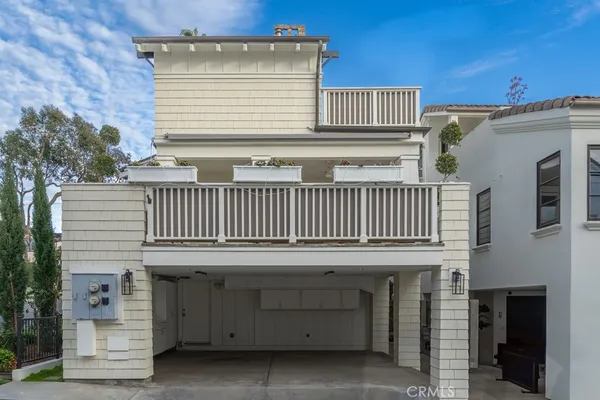 $11,500 | 3731 4th Avenue, Corona del Mar, CA 92625