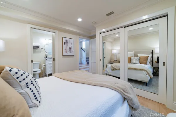 $11,500 | 3731 4th Avenue, Corona del Mar, CA 92625