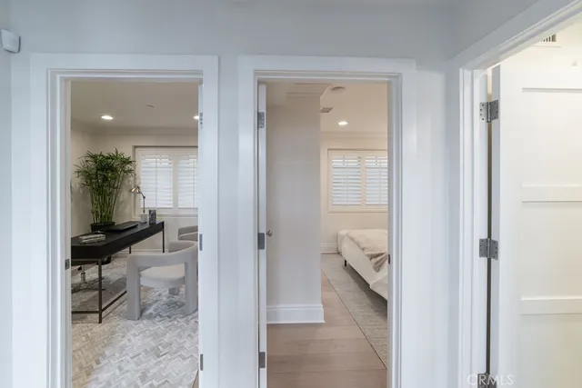 $10,500 | 3731 4th Avenue, Corona del Mar, CA 92625