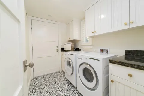 $10,500 | 3731 4th Avenue, Corona del Mar, CA 92625