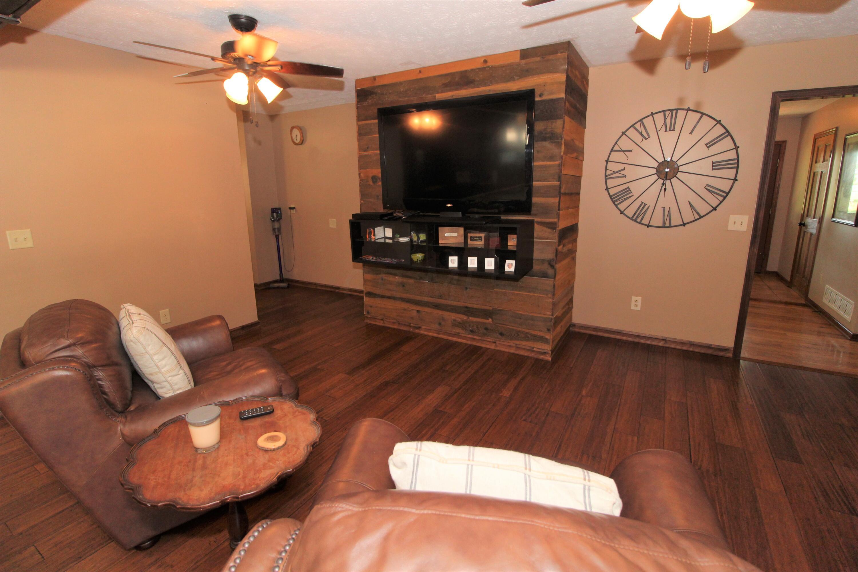 13820 Center Village Road Galena, OH 43021 - Photo 27 of 60 Multi-purpose area