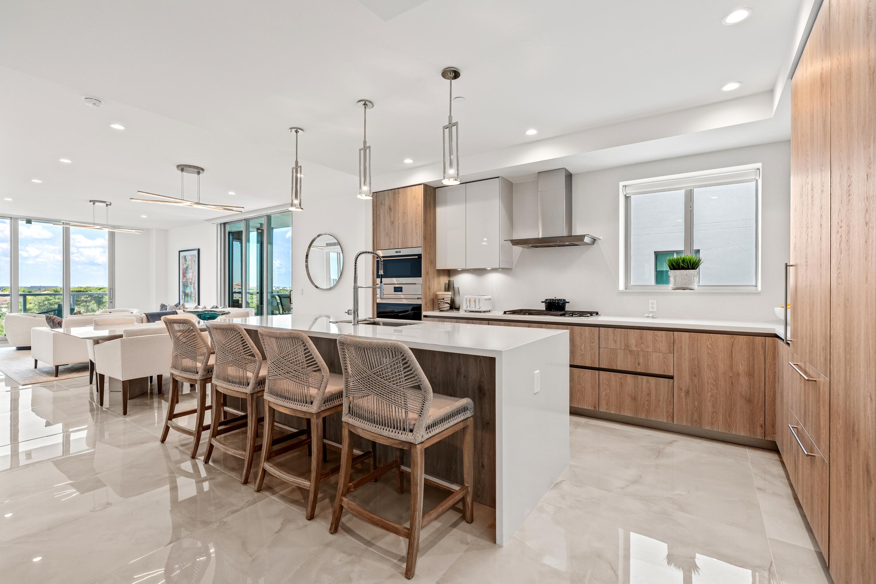 485 East Royal Palm Road, Unit 804 Boca Raton, FL 33432 - Photo 12 of 44 KITCHEN SEATING