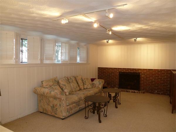 4 Oriole Road Wellesley, MA 02481 - Photo 12 of 14 a living room with furniture