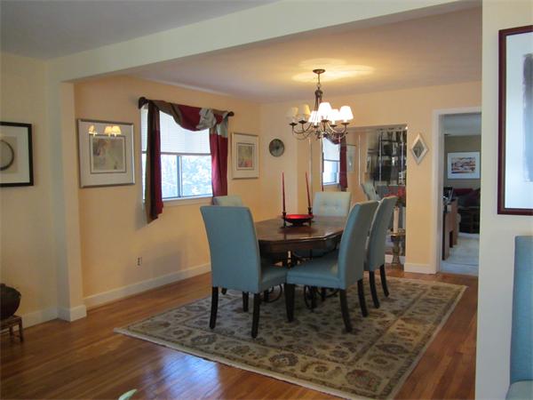 4 Oriole Road Wellesley, MA 02481 - Photo 5 of 14 a view of a dining room with furniture and window