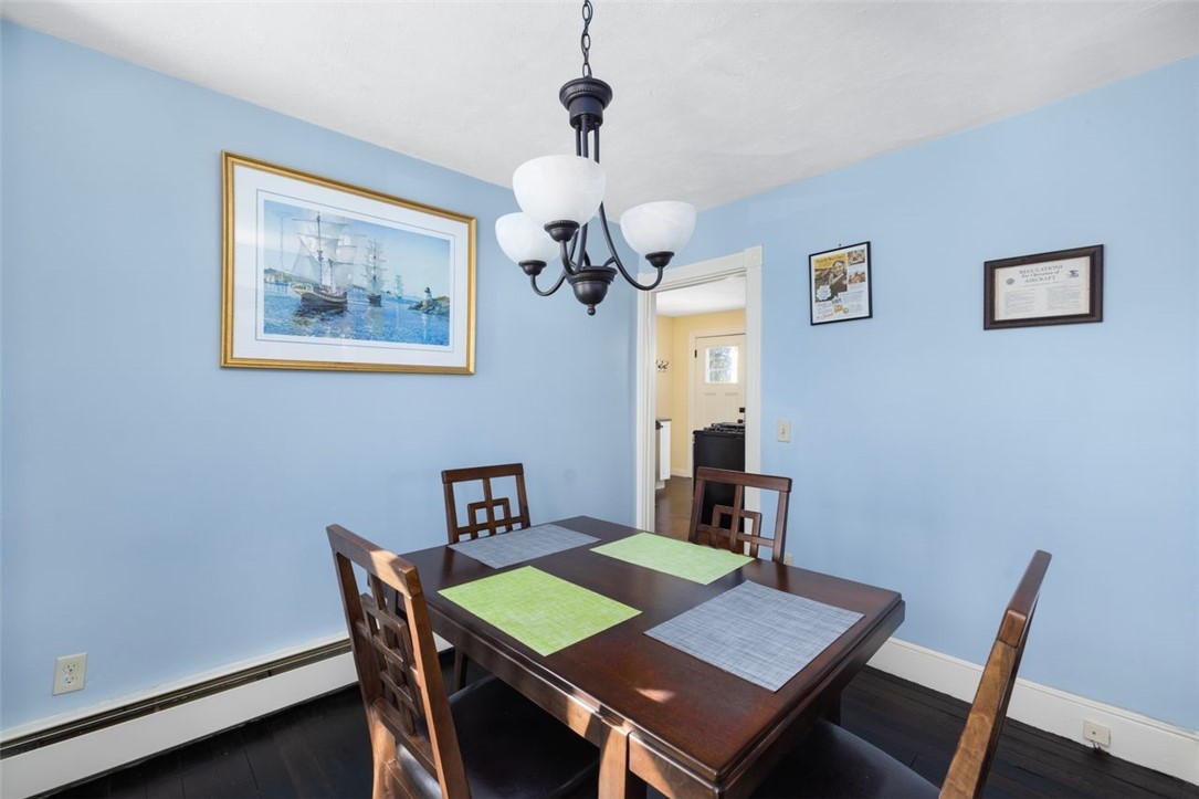 17 Francis Street Coventry, RI 02816 - Photo 6 of 22