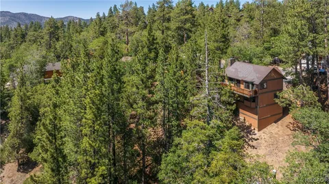 $549,900 | 696 Menlo Drive, Big Bear Lake, CA 92315