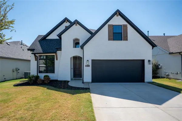 $3,300 | 5244 Ranchero Trail, Fort Worth, TX 76126