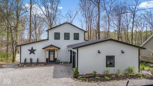 $875,000 | 8446 East Parkview Drive, Rockville, IN 47872