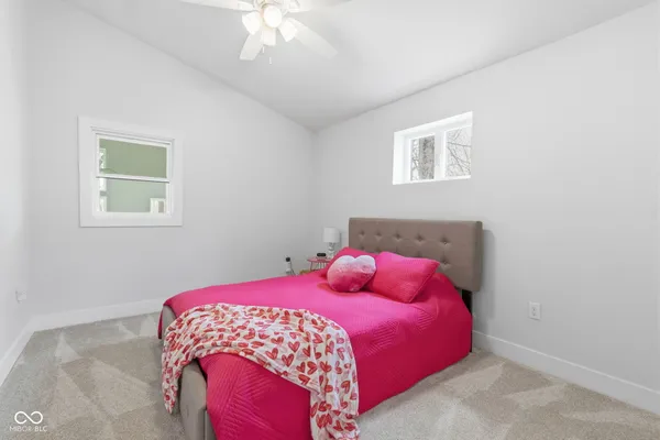 $875,000 | 8446 East Parkview Drive, Rockville, IN 47872