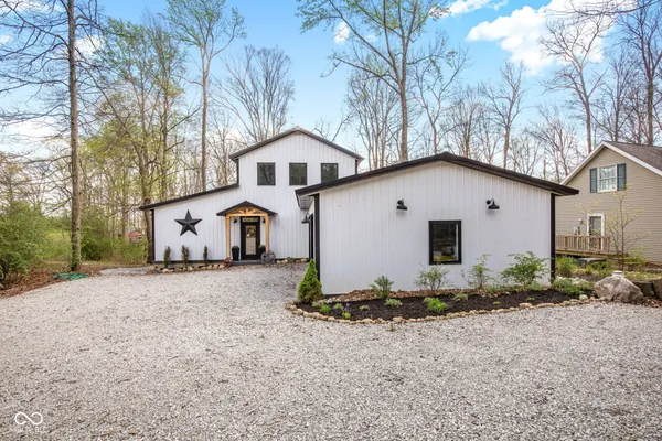 $875,000 | 8446 East Parkview Drive, Rockville, IN 47872