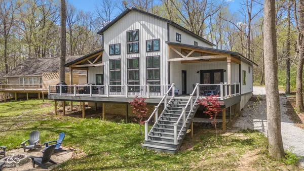 $875,000 | 8446 East Parkview Drive, Rockville, IN 47872