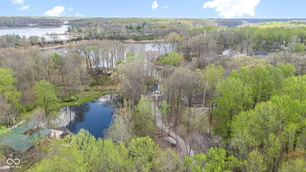 $875,000 | 8446 East Parkview Drive, Rockville, IN 47872