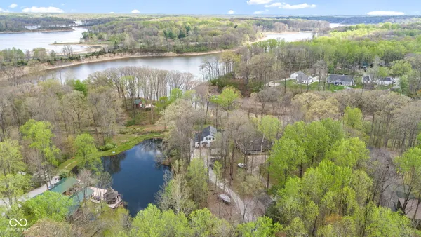 $875,000 | 8446 East Parkview Drive, Rockville, IN 47872