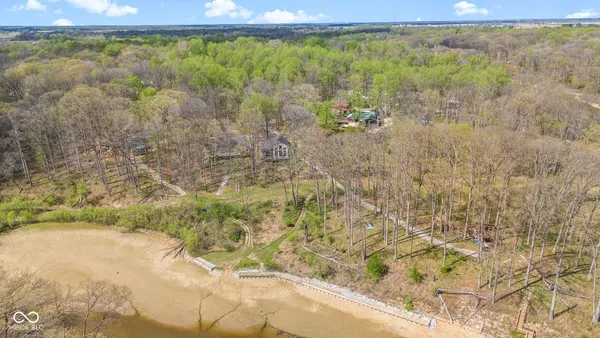 $875,000 | 8446 East Parkview Drive, Rockville, IN 47872