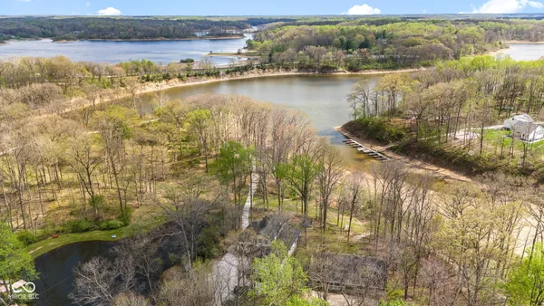 $875,000 | 8446 East Parkview Drive, Rockville, IN 47872