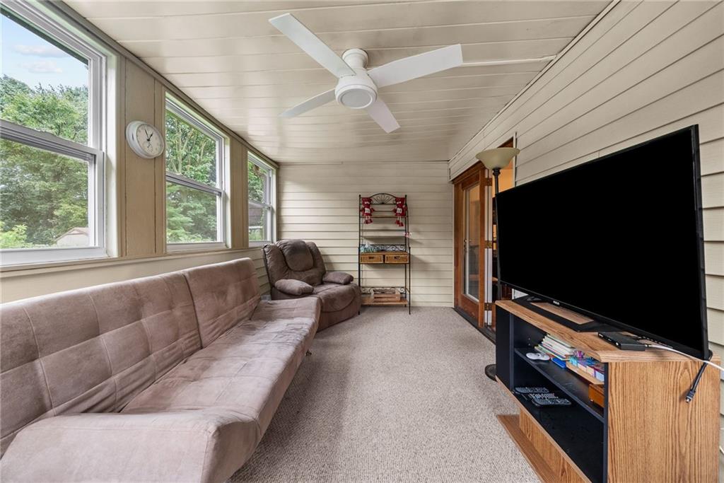 1069 Harding Street Bridgeville, PA 15017 - Photo 17 of 37 Gallery Image 17