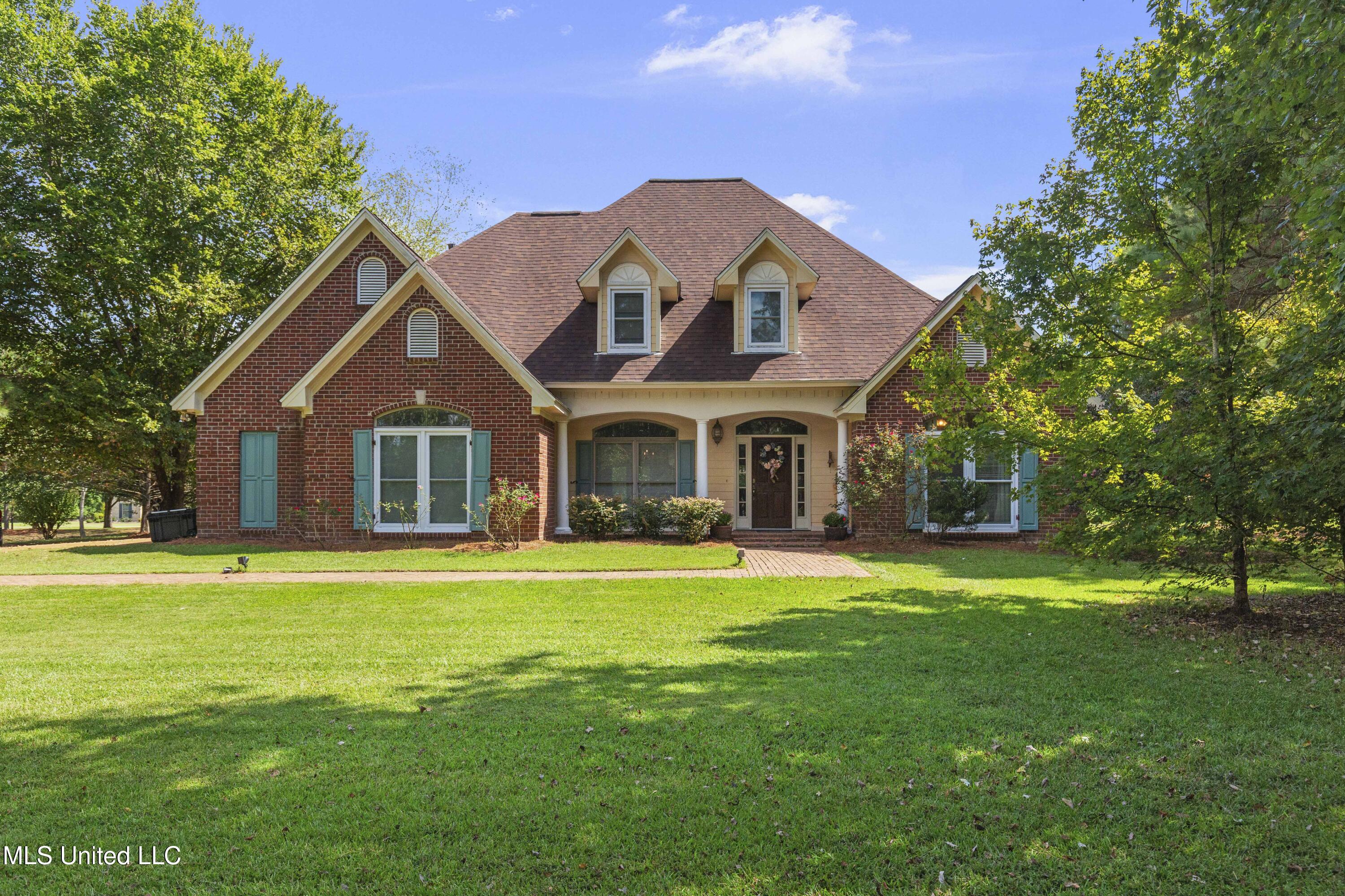 116 Bozeman Paine-1 FRONT OF HOUSE