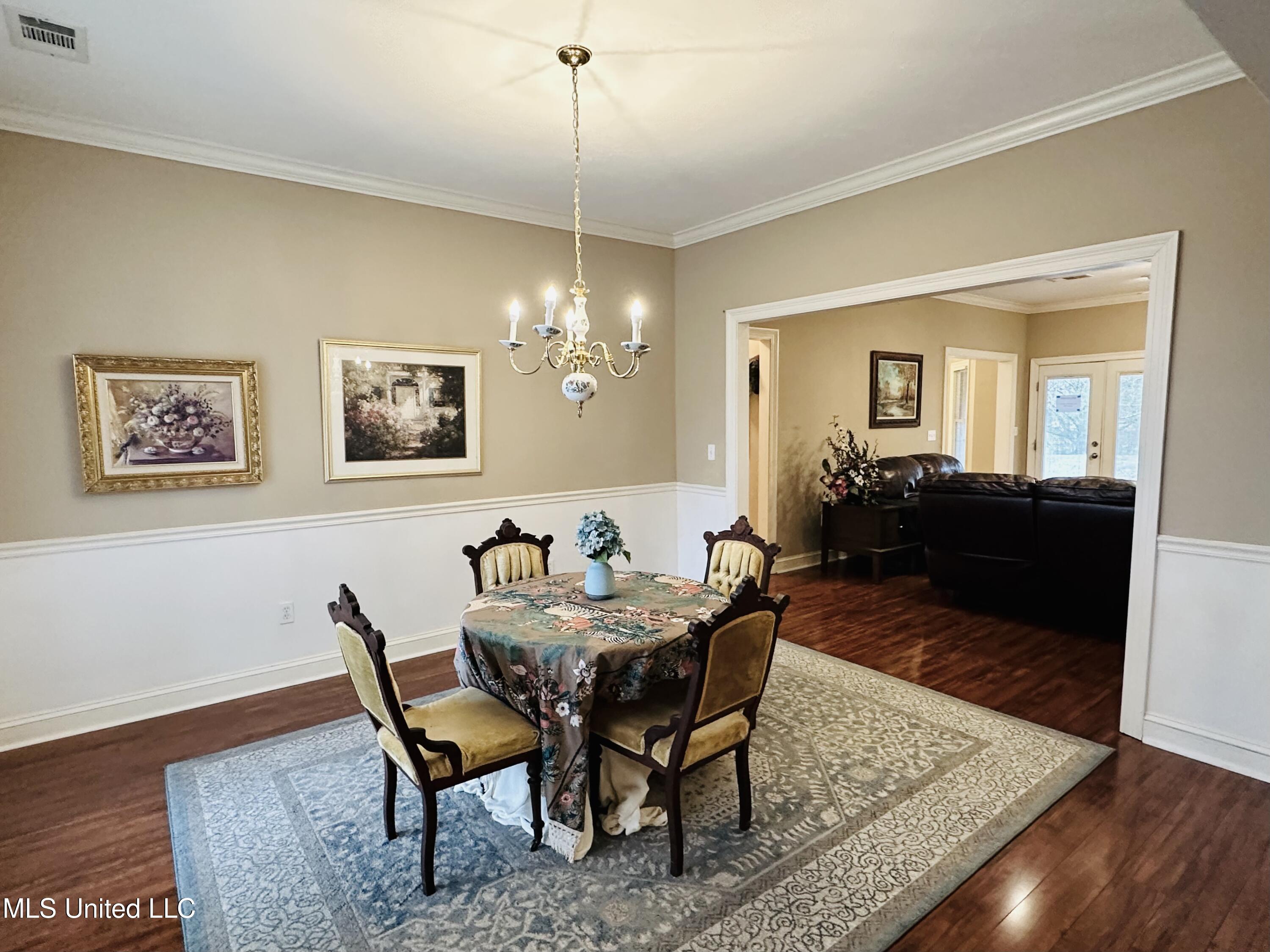 116 Bozeman-Paine Circle Madison, MS 39110 - Photo 8 of 38 Dining2 - 116 Bozeman Paine Cir