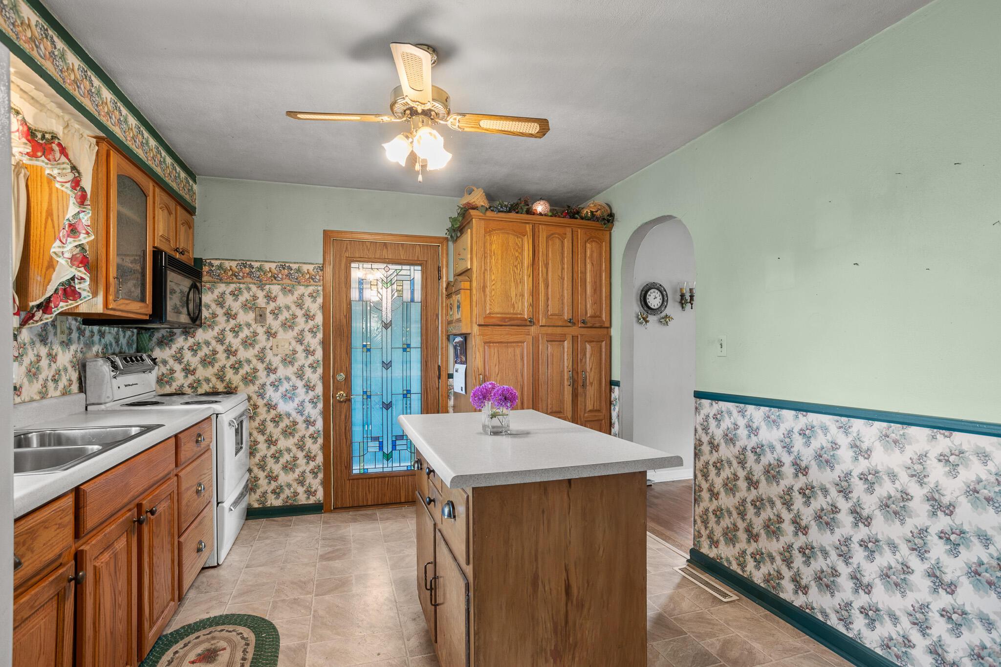 288 Gordon Road Springfield, OH 45504 - Photo 12 of 19